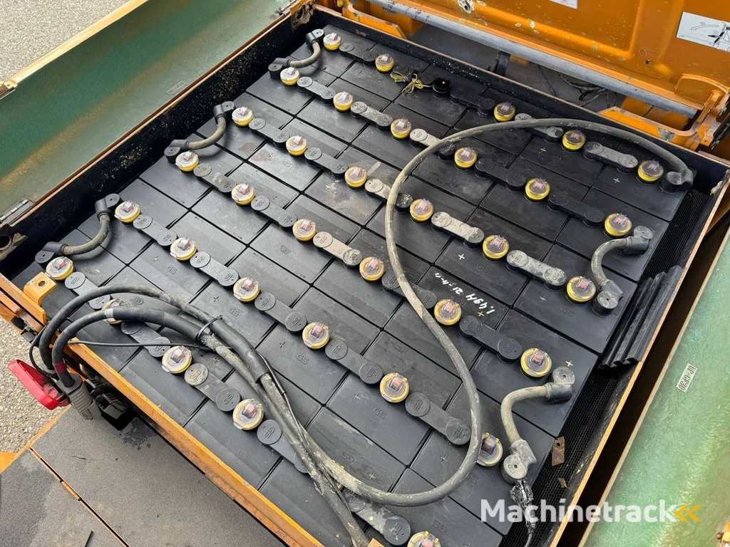 Forklift Komatsu FB30EX-8 Electric 1950kg 3.0m 2000