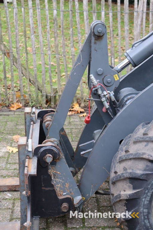 Kniklader Giant V452T Diesel 33kW 2010