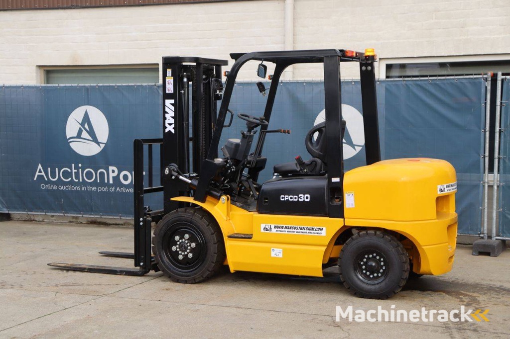 Forklift VMAX CPCD30 Diesel 3000kg 3.0m 2024 New