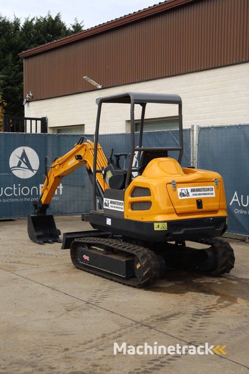 Minigraver Katco Nycheki Q25 Diesel 18.8kW 2024