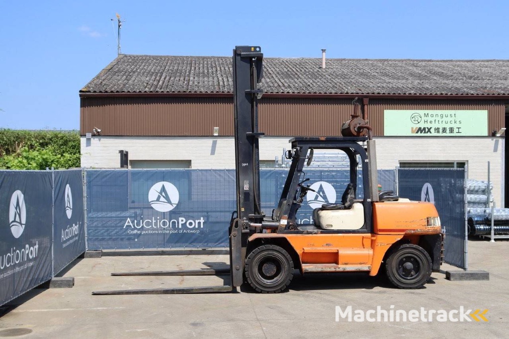 Heftruck Halla HDF70 Diesel 7000kg 6.0m 1998