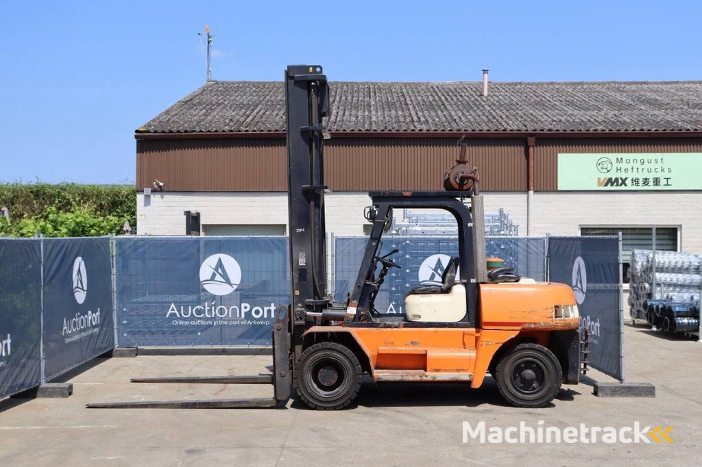 Heftruck Halla HDF70 Diesel 7000kg 6.0m 1998