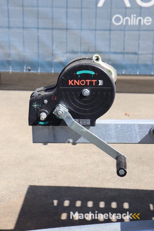 Kippbarer Autotransporter LKW 3000RT Neu