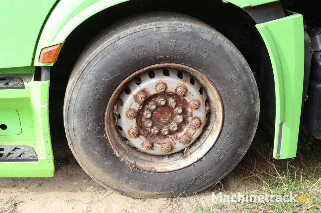 Vrachtwagen Mercedes-Benz Actros 2551 Diesel 2017