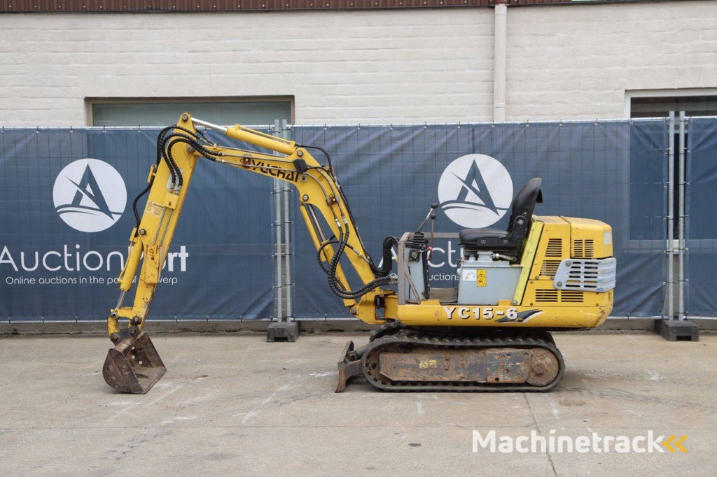 Minigraver Yuchai D8T Diesel 2018