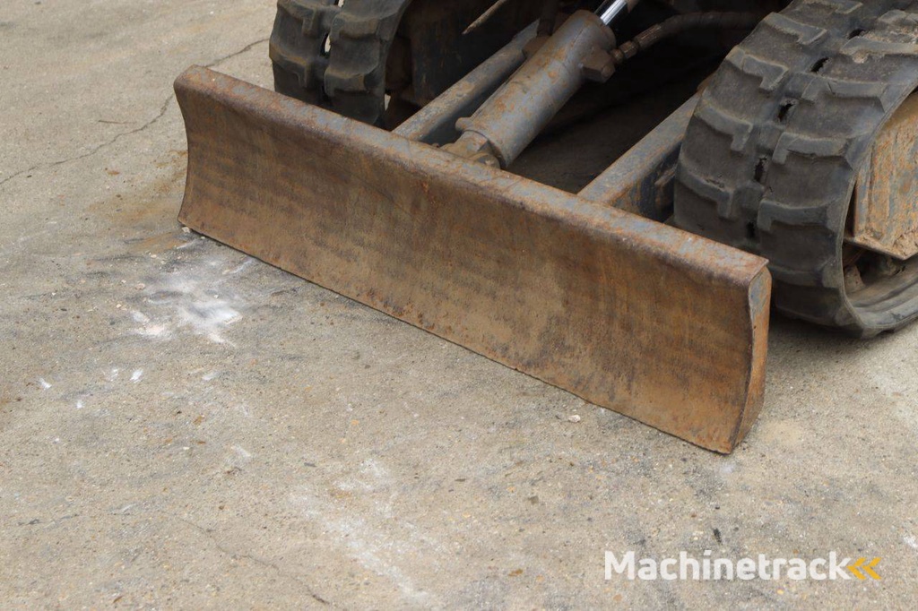 Minigraver Yuchai D8T Diesel 2018