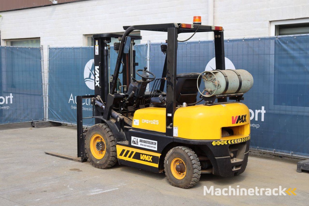 Forklift VMAX CPQYD25 LPG + Petrol 1600kg 4.5m 2017 New