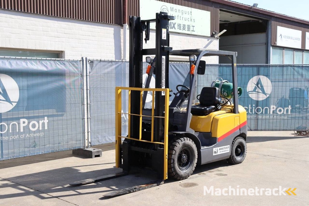 Heftruck TCM FGE25T4 LPG 2500kg 4.0m 2009