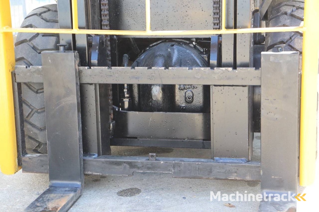 Heftruck TCM FGE25T4 LPG 2500kg 4.0m 2009