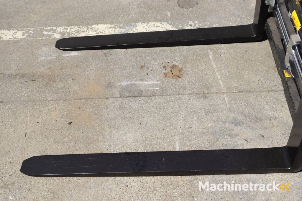 Forklift Huahe HH25Z-N9-D Diesel 2500kg 4.5m 2025 New