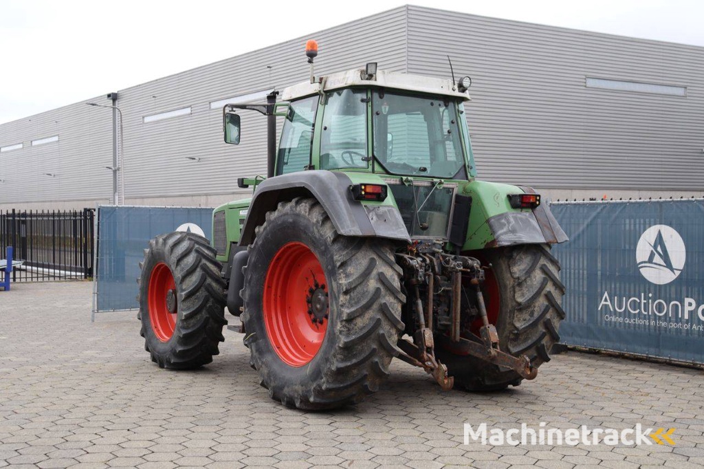 Tractor Fendt Favorit 824 Diesel 169kW