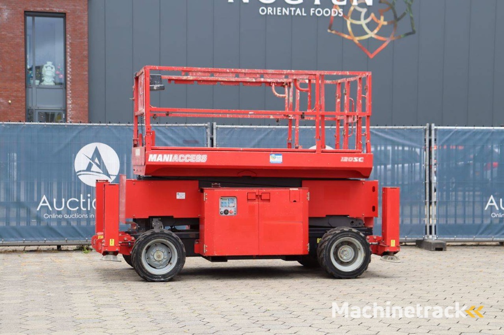 Schaarlift Manitou 120SC-2 Diesel 11.96m 2012
