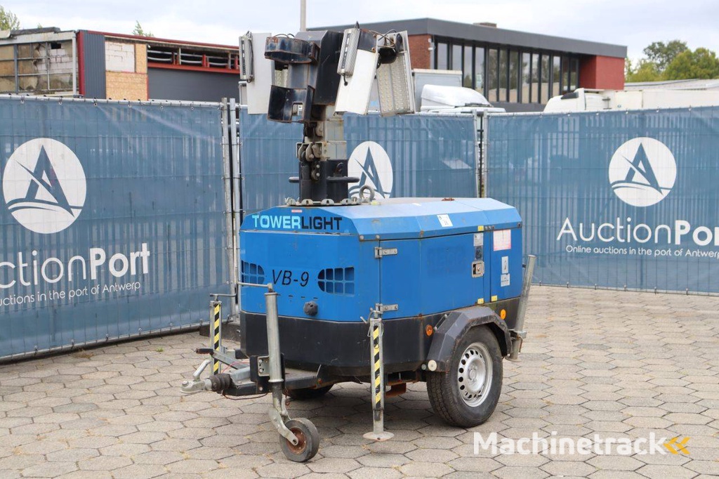 Lichtmast Towerlight VB-9 Benzine 2012