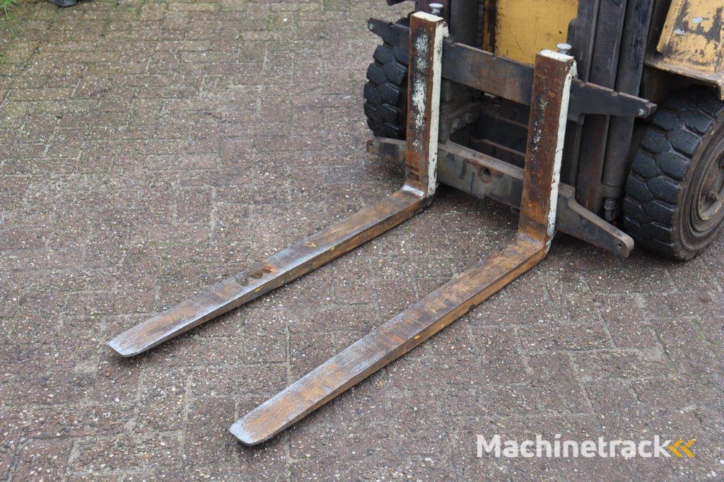 Hyster A150XL Electric Forklift 1500kg 3.8m 1991