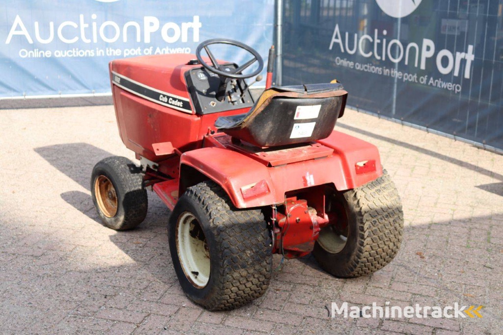 Minitractor Cub Cadet 682 Diesel 17pk