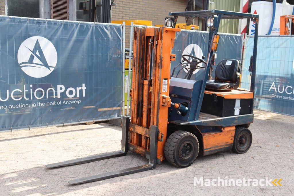 Toyota 4FB15 Elektro-Gabelstapler, 1500 kg, 4,0 m