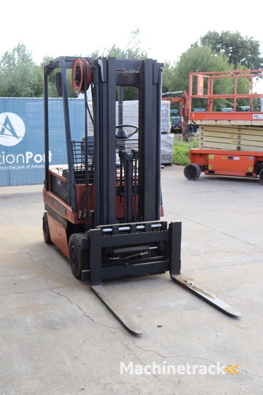 Forklift VMAX EV698.45.77 Electric 1600kg 4.5m 1994