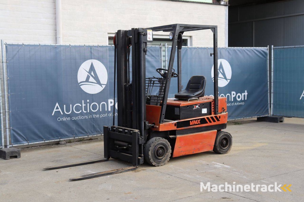 Forklift VMAX EV698.45.77 Electric 1600kg 4.5m 1994