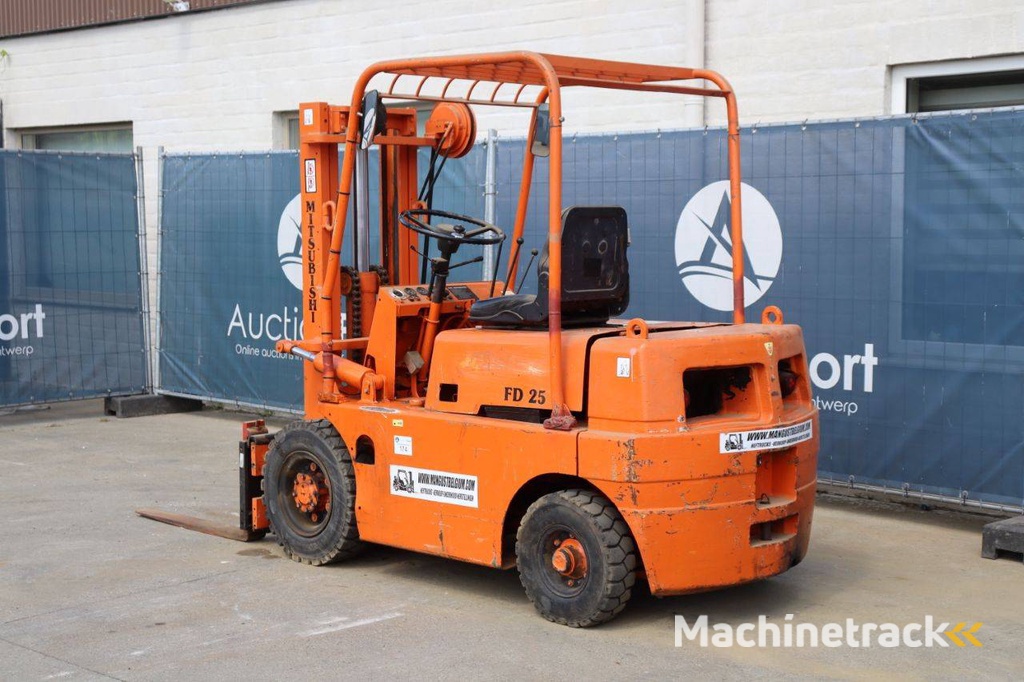 Forklift Mitsubishi FD25 Diesel 2500kg