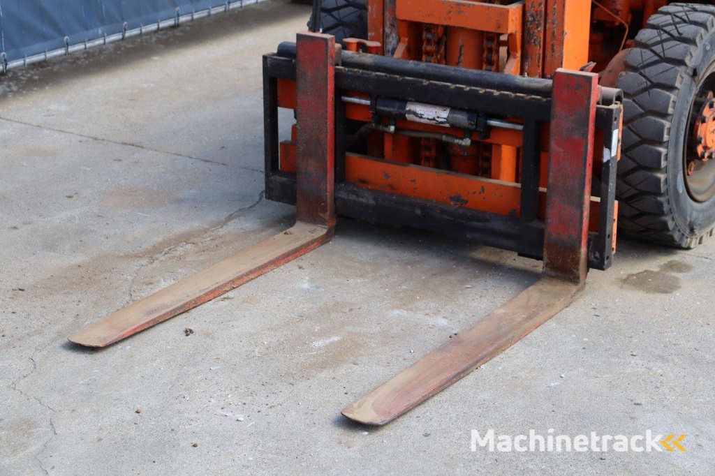 Forklift Mitsubishi FD25 Diesel 2500kg