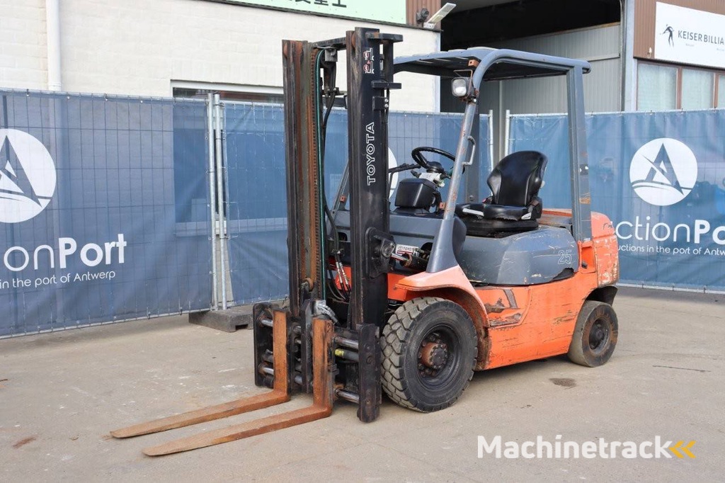 Forklift Toyota 62-3FDF25 Diesel