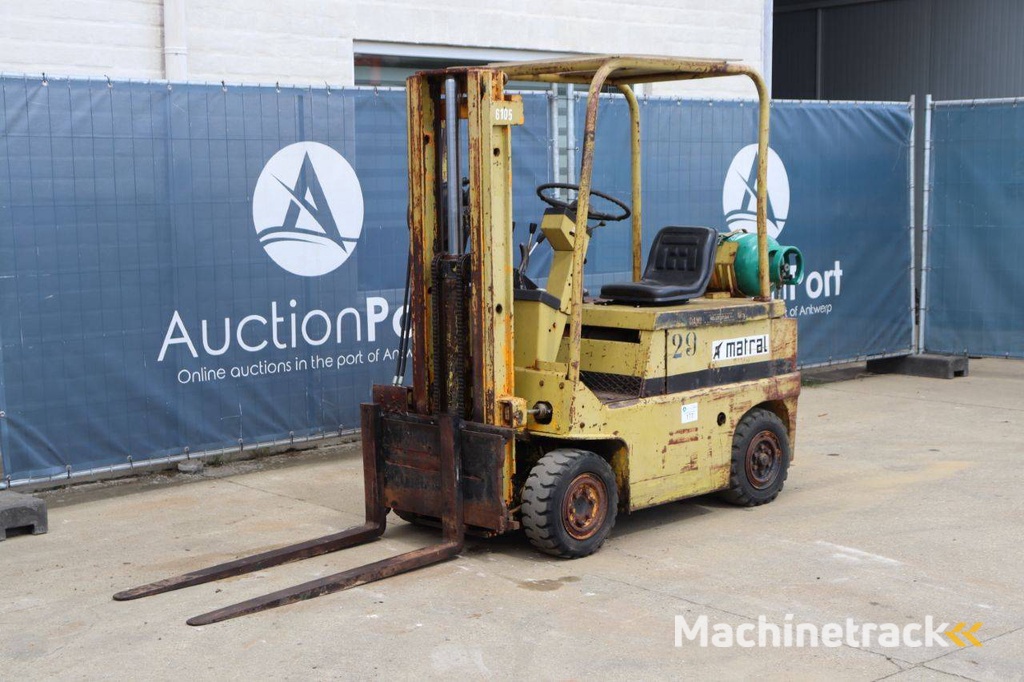 Forklift Matra CHARIOT ELEVATEURN 22665 F1550ZP LPG 1500kg 3.0m 1981