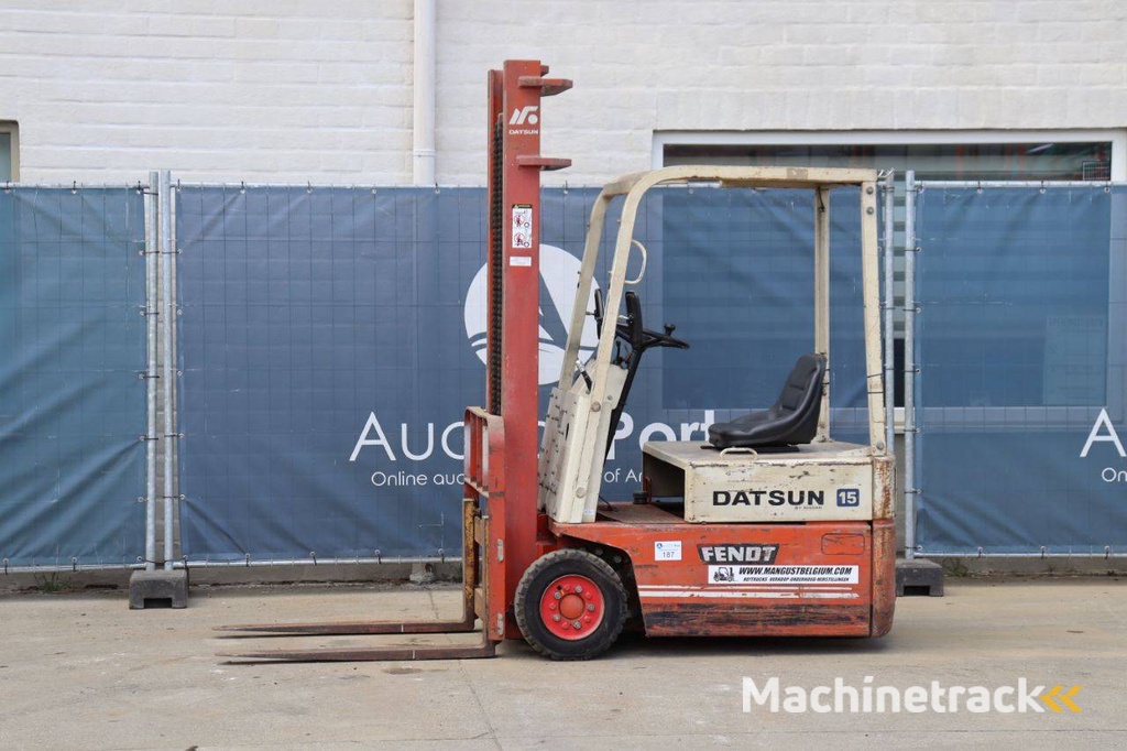Forklift Nissan Datsun 15 NA0YL15U Electric 1350kg 3.7m
