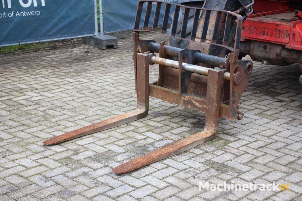 Verreiker Manitou MLT627T Diesel 74kW 2700kg 6m 2006