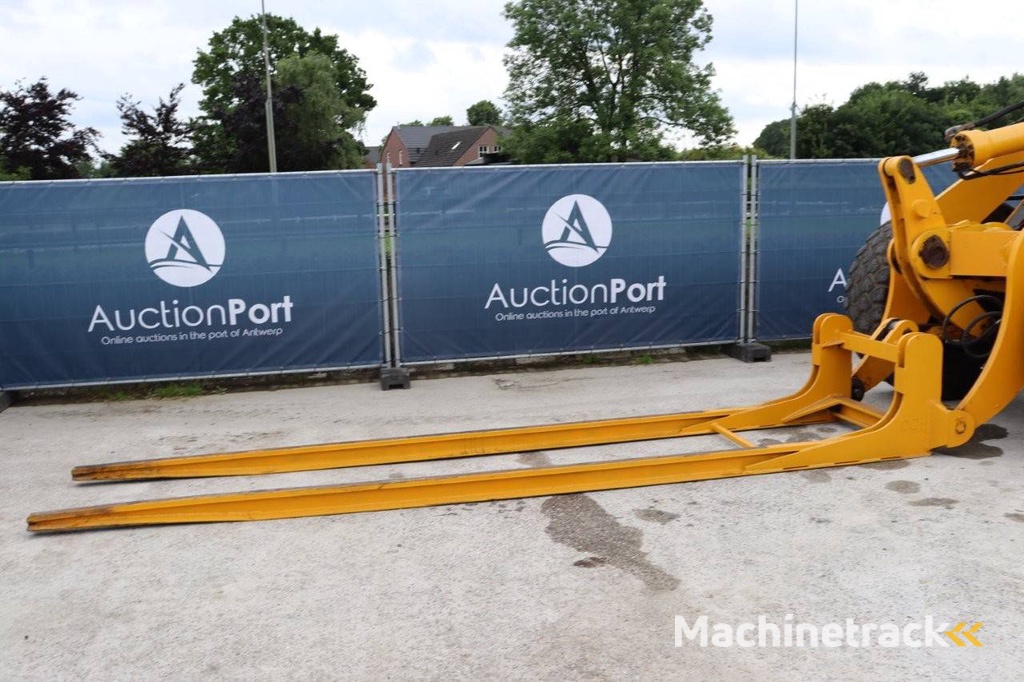 Wheel loader JCB 436 Diesel 2002