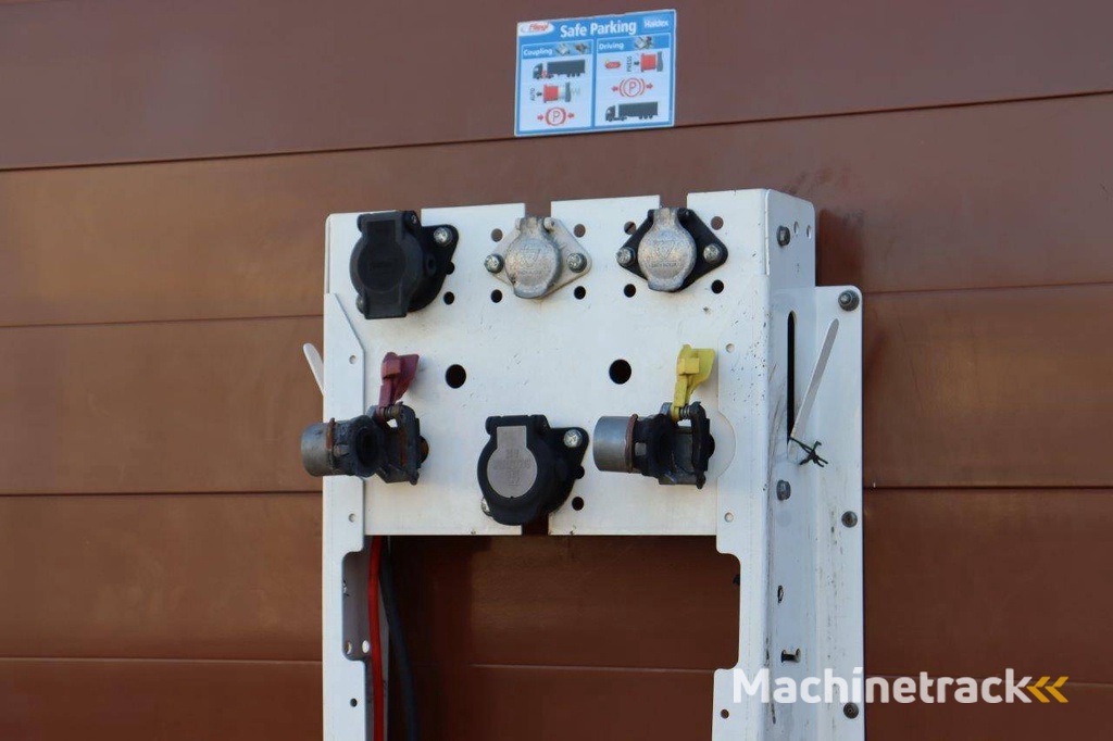 Schuifzeiloplegger Fliegl SDS 2016