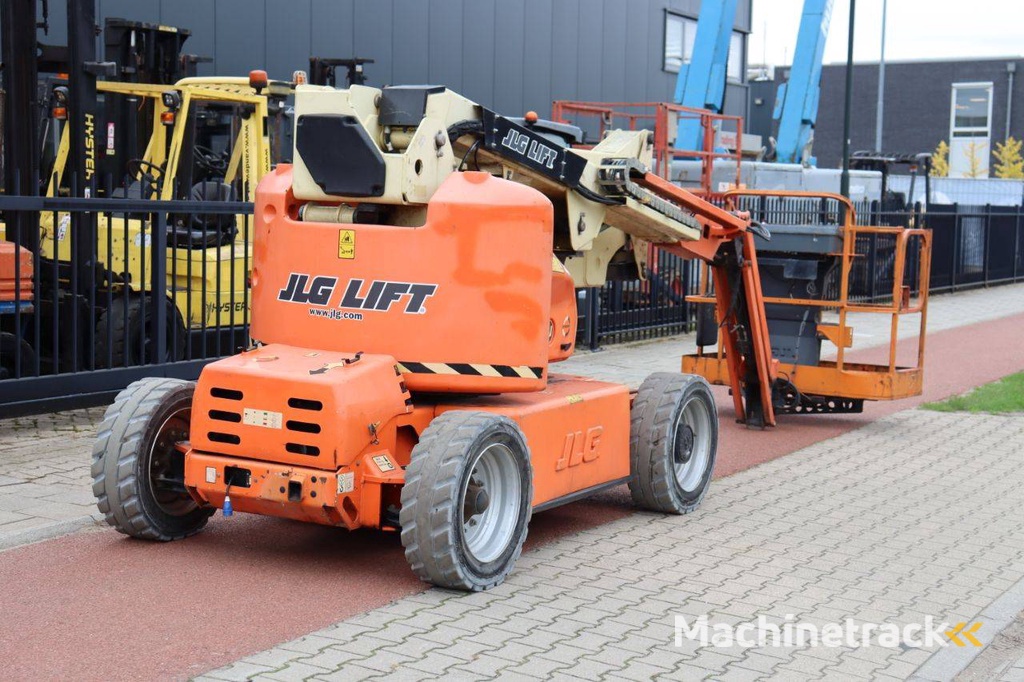 Knikarmhoogwerker JLG M450AJ Elektrisch+Diesel 15.72m 2014