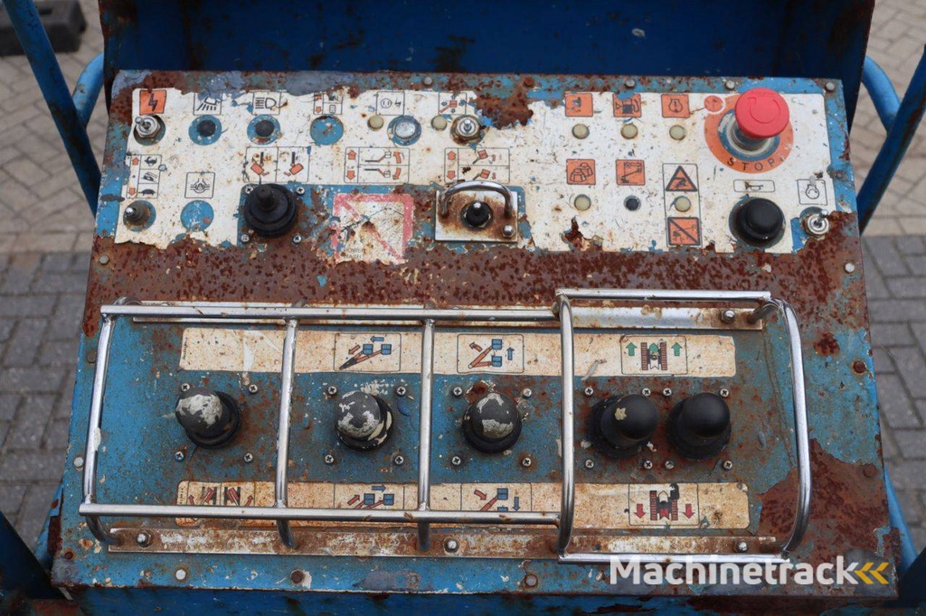 Telescoophoogwerker Aichi SR18A Diesel 20m 2007