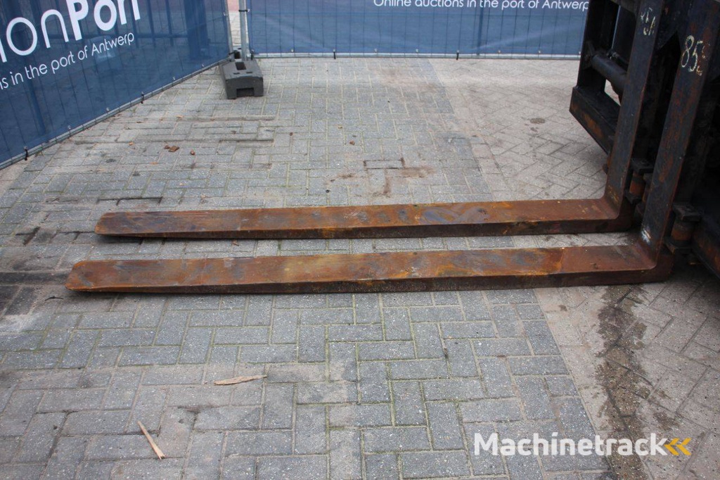 Containerheftruck Svetruck 1060-30 Diesel 10000kg 5.0m 2001