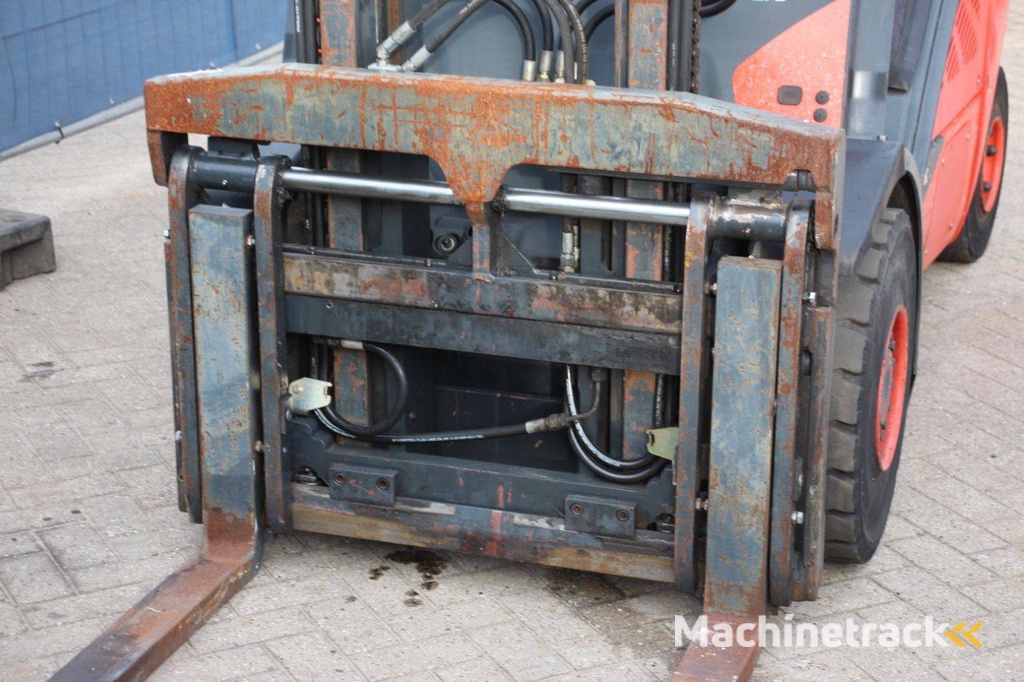 Heftruck Fenwick-Linde H30D-02 Diesel 3000kg 7.0m 2014