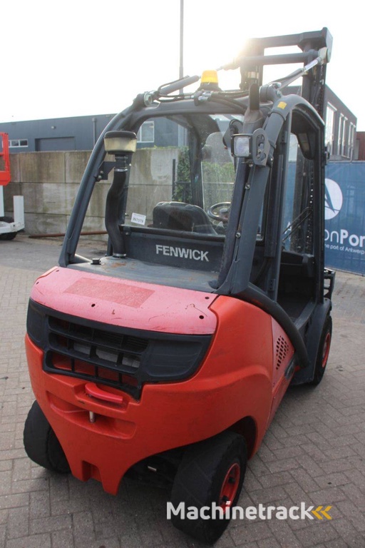 Heftruck Fenwick H30 EVO Diesel 3000kg 4.5m 2014