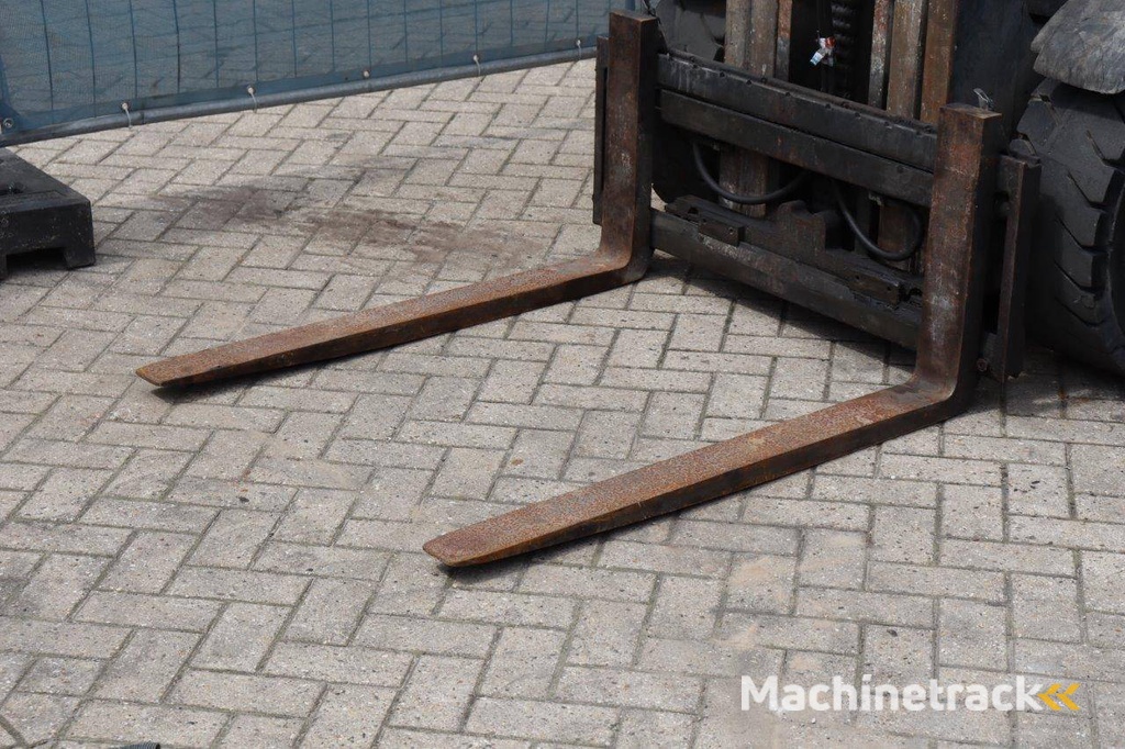 Heftruck Linde H25D Diesel 2500kg 4m 2009