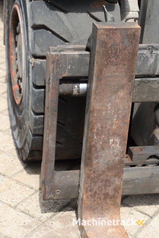 Heftruck Linde H25D Diesel 2500kg 4m 2009