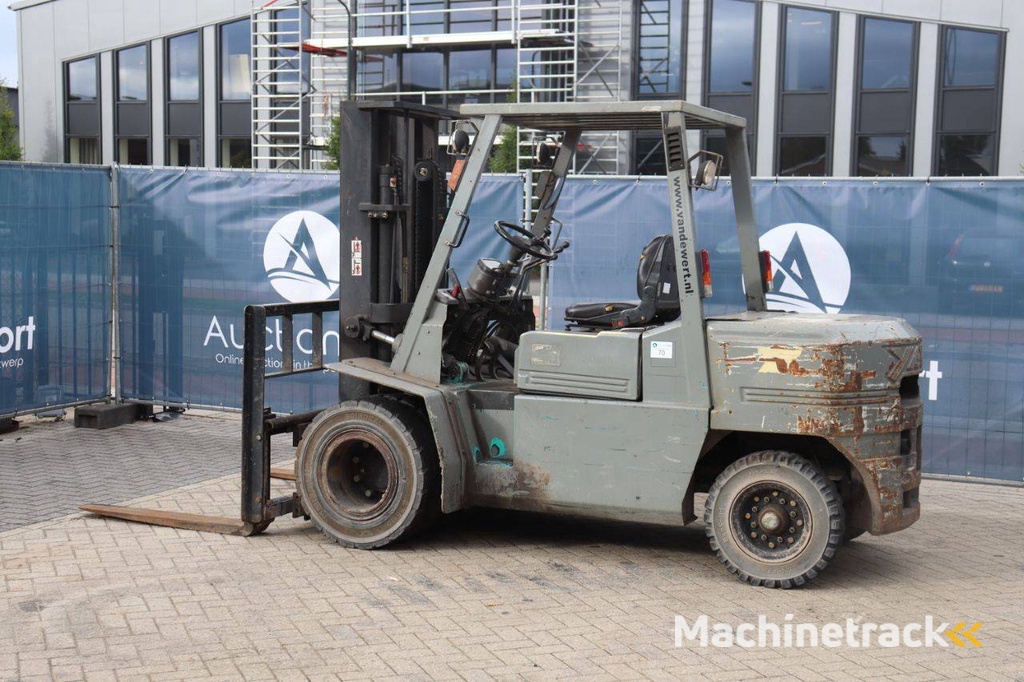 Heftruck Yang FD-45TIP Diesel 4500kg 4.7m 1999