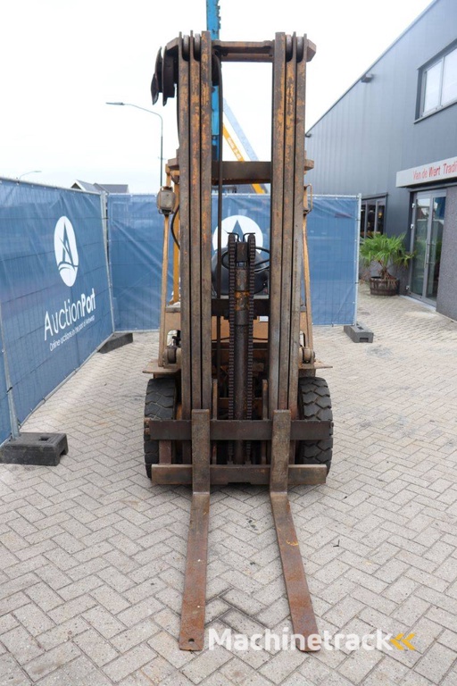 Komatsu FD-25-8 Diesel-Gabelstapler, 2500 kg, Baujahr 1986
