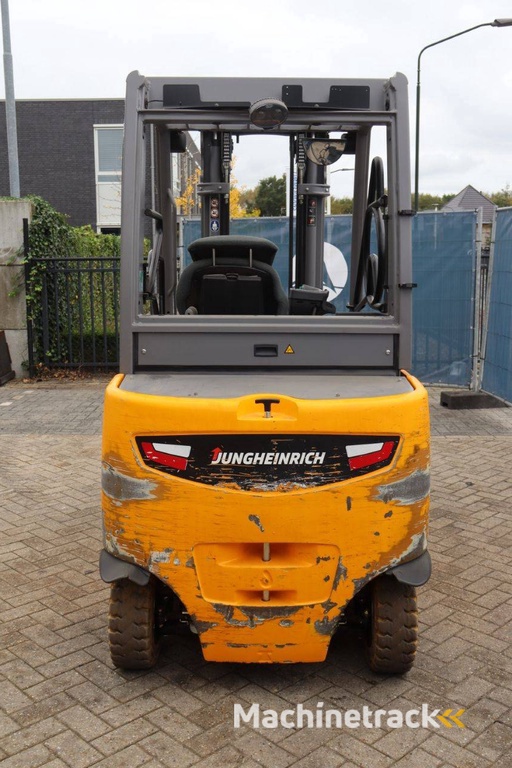 Gabelstapler Jungheinrich EFG 425S Elektro 2500 kg 5,0 m 2016