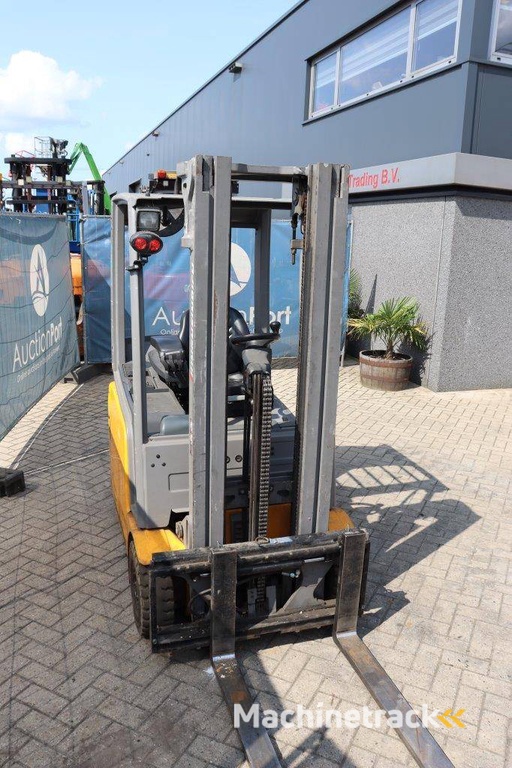 Gabelstapler Jungheinrich EFG215 Elektro 1500 kg 4,5 m 2016