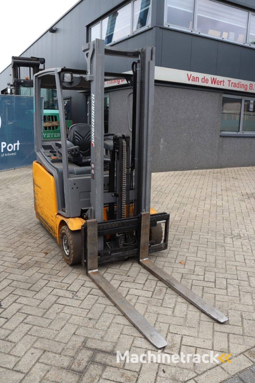 Jungheinrich EFG216k Elektrostapler 1600kg 3,3m 2016