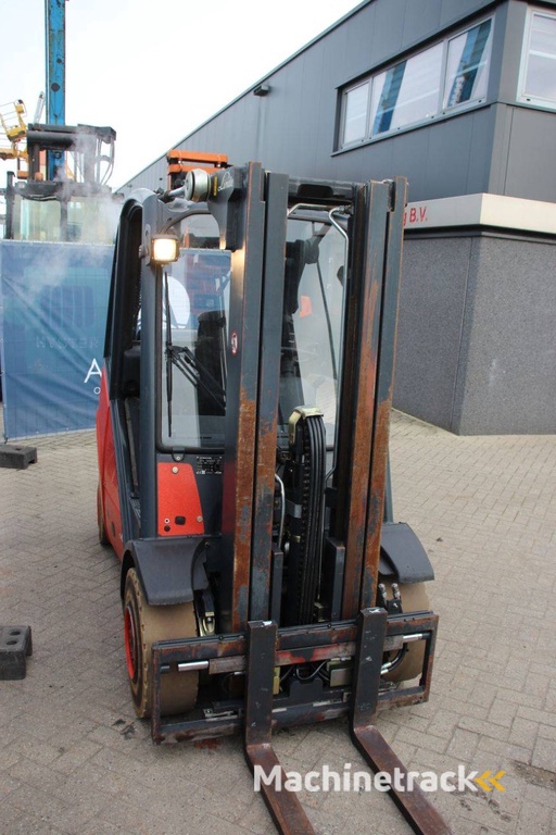 Gabelstapler Linde H25T LPG 2500kg 2010