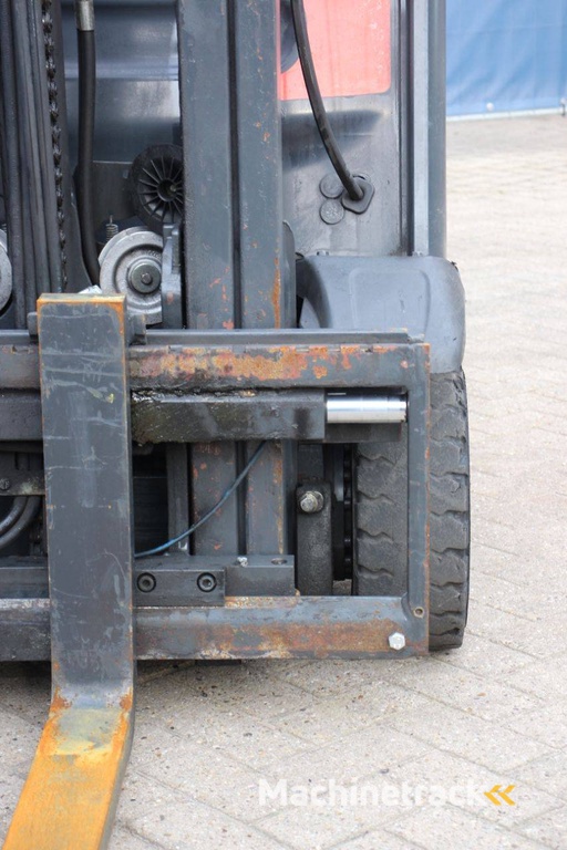 Gabelstapler Linde H18T-01 LPG 1800kg 2012