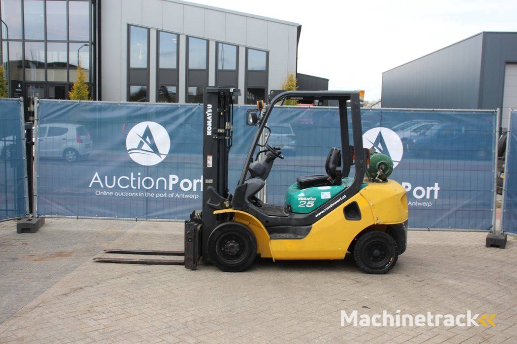 Forklift Komatsu FG25HT-16 LPG 2100kg 4.7m 2008