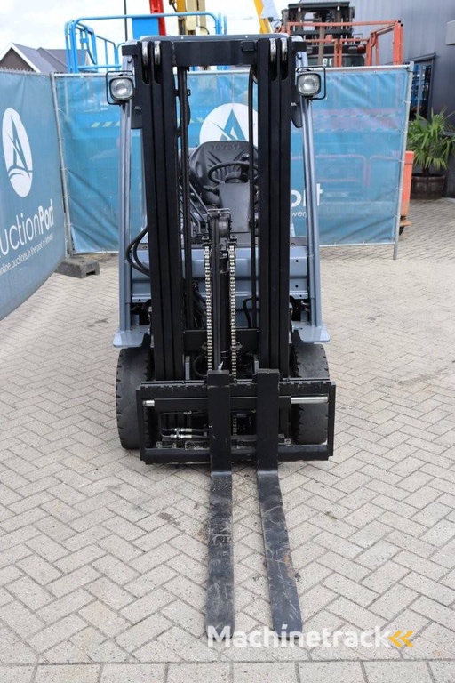 Forklift Toyota 02-8FGF18 LPG 1550kg 4.3m 2008