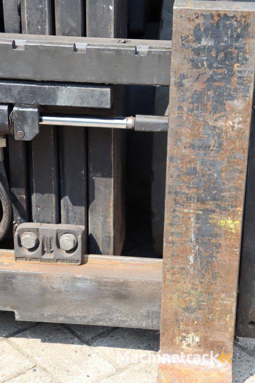 Forklift Hyster H3.20XM LPG 2810kg 5.9m 1998