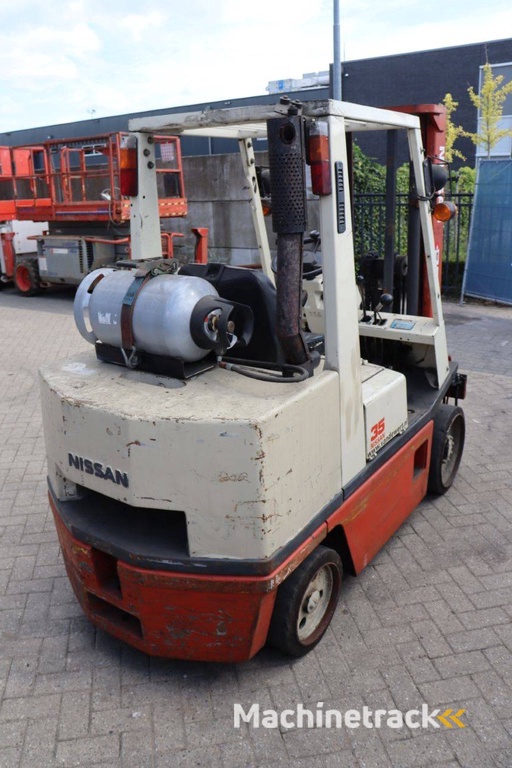 Forklift Nissan KCUGH02F350 LPG 2250kg 3.1m 1995