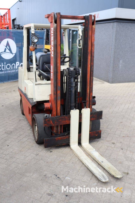 Forklift Nissan KCUGH02F350 LPG 2250kg 3.1m 1995
