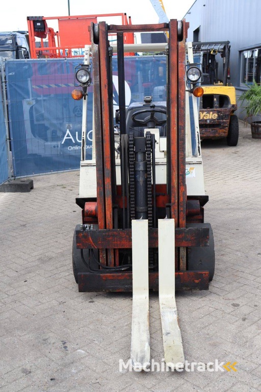 Forklift Nissan KCUGH02F350 LPG 2250kg 3.1m 1995